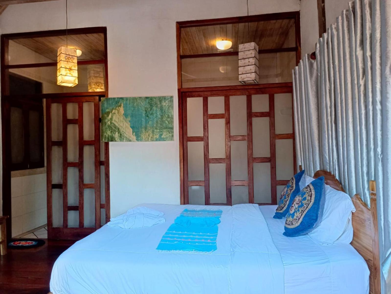 Ireenkevin Guesthouse Luang Prabang Exteriör bild
