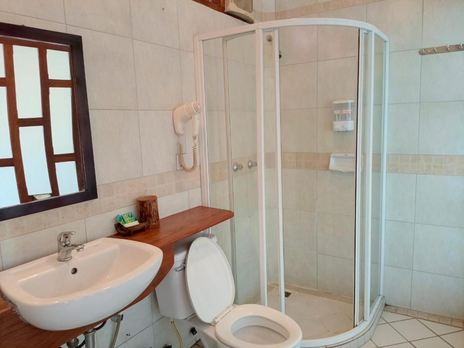 Ireenkevin Guesthouse Luang Prabang Exteriör bild